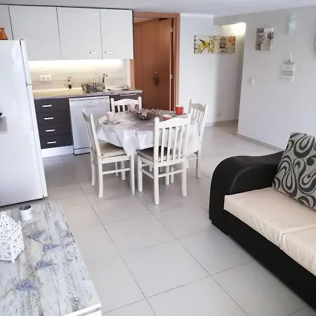 T2 Gale 500mts Da Piscina E Barbecue Privados Guia (Faro)