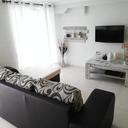 T2 Gale 500mts Da Piscina E Barbecue Privados Daire *